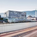 Branch Office In Bursa / Yalin Architectural Design, Denge Architecture Branch Office In Bursa / Yalin Architectural Design, Denge Architecture © Cihan Pocan