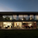 House In Estoril / Frederico Valsassina Arquitectos House In Estoril / Frederico Valsassina Arquitectos © FG+SG