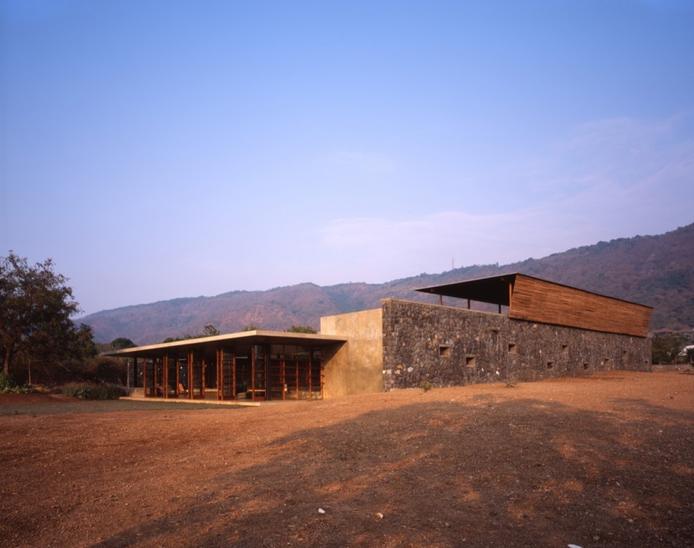Utsav House / Studio Mumbai