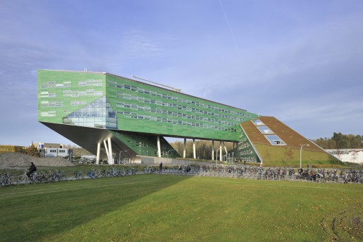 Linnaeusborg, Centre for Life Sciences / Rudy Uytenhaak Architectenbureau