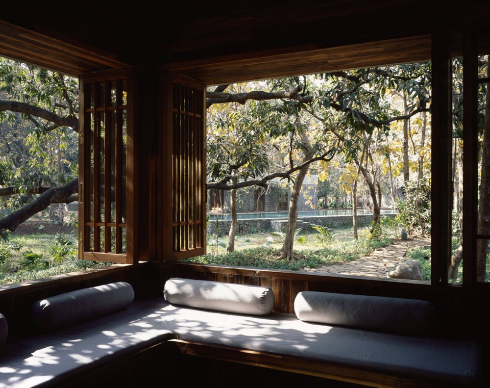 Copper House II / Studio Mumbai