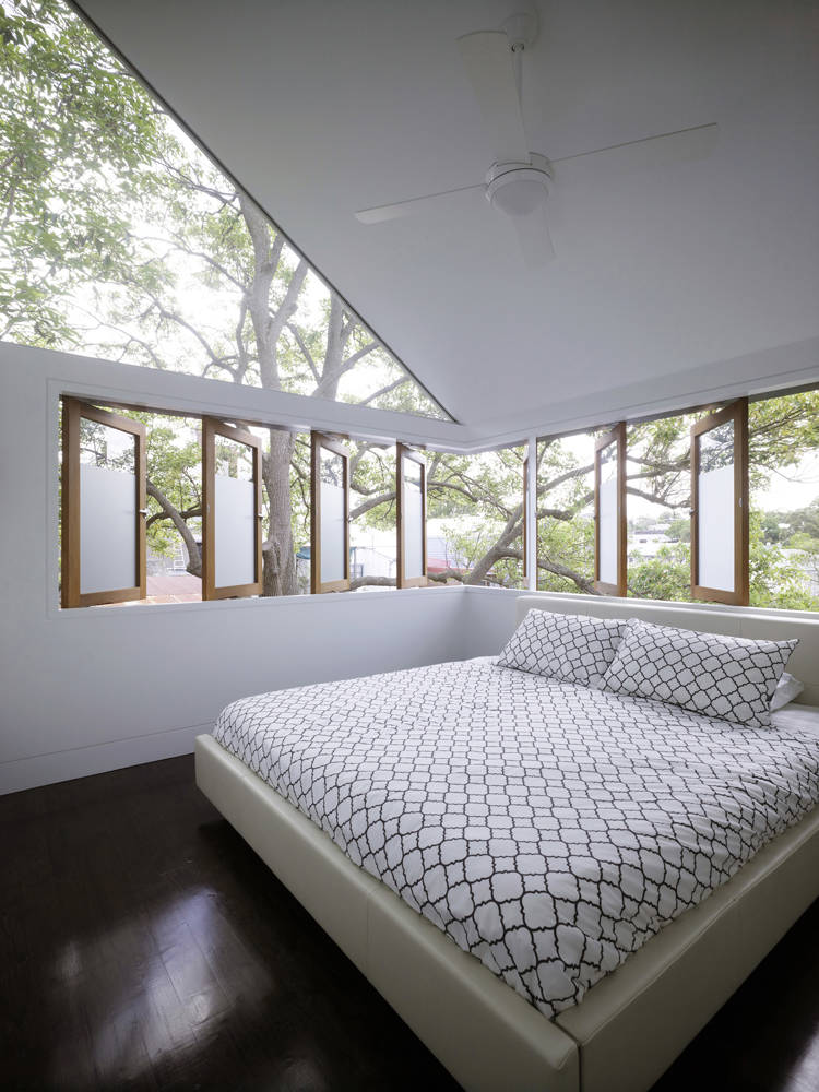 Elliott Ripper House / Christopher Polly Architect