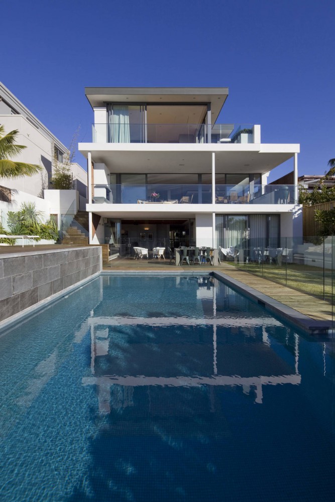 G House / Bruce Stafford & Associates