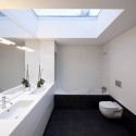 Private House In Barcelos / Rui Grazina Private House In Barcelos / Rui Grazina © Nelson Garrido