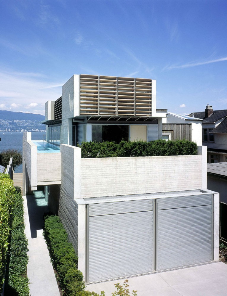 Shaw House / Patkau Architects