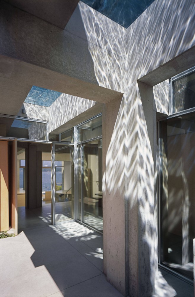 Shaw House / Patkau Architects