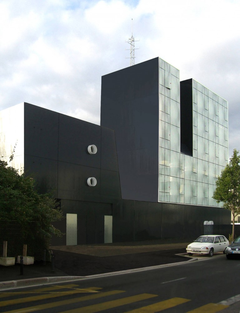 Commissariat of Police in France / X-TU