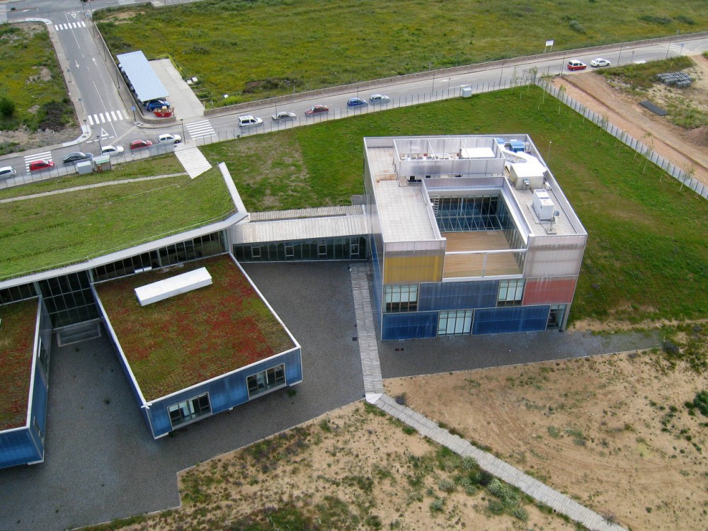 Spanish-Portuguese Agricultural Research Center (CIALE) / Canvas Arquitectos