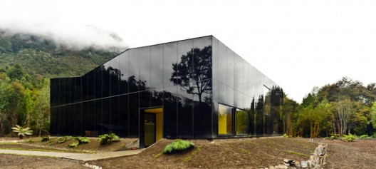 Glacial Water Botteling Plant / Panorama