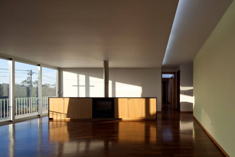 House In Sobral / Nelson Resende