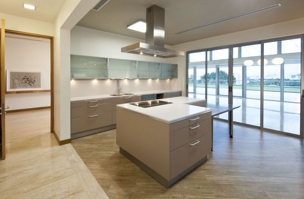 O House / LPG