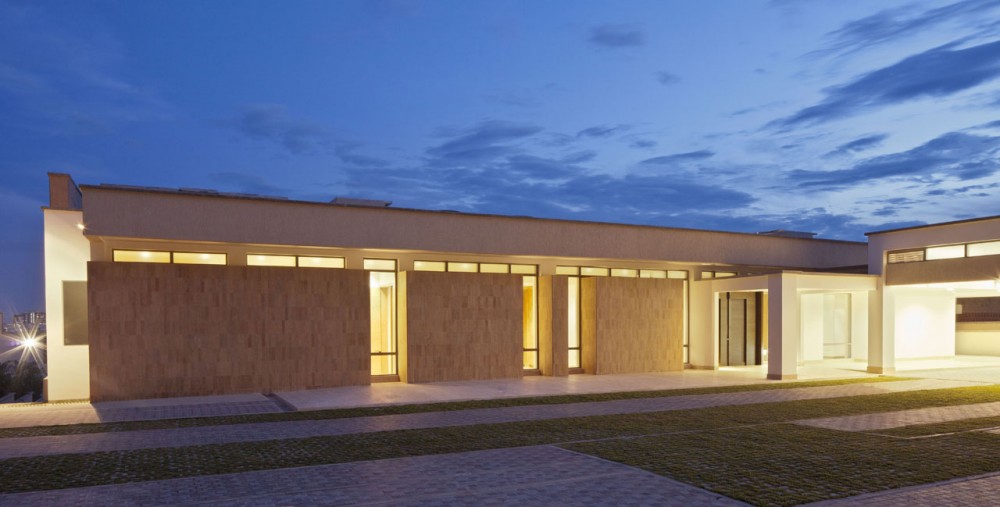 O House / LPG