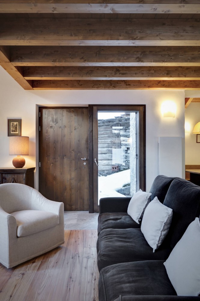 UP House / ES-arch