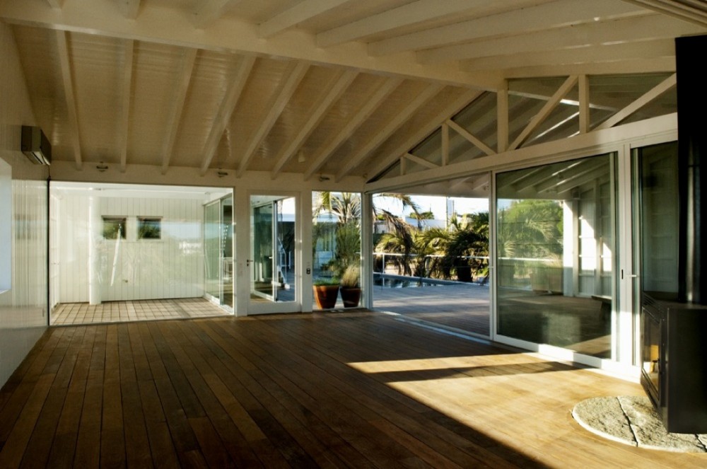 UY House / Estudio Joselevich & Ana Rascovsky