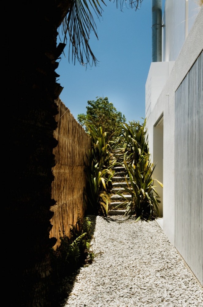 UY House / Estudio Joselevich & Ana Rascovsky