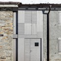 Wardrobe / ES-arch Wardrobe / ES-arch © Marcello Mariana