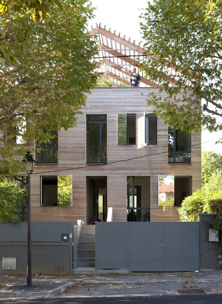 Eco-Sustainable House / Djuric Tardio Architectes