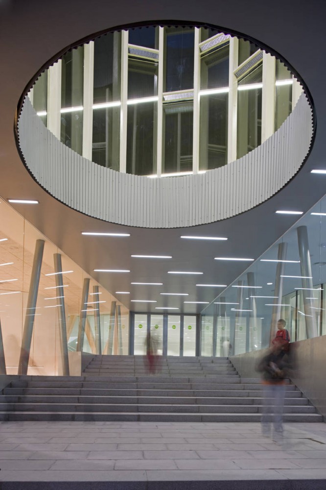 Public Library Vallecas / Exit Architects