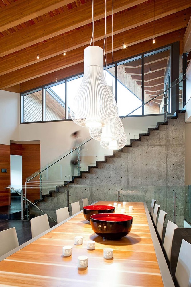 Whistler Residence / BattersbyHowat Architects