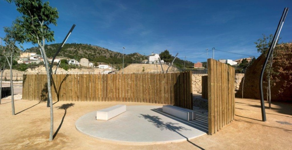 Cañadas Park / Abis Architecture