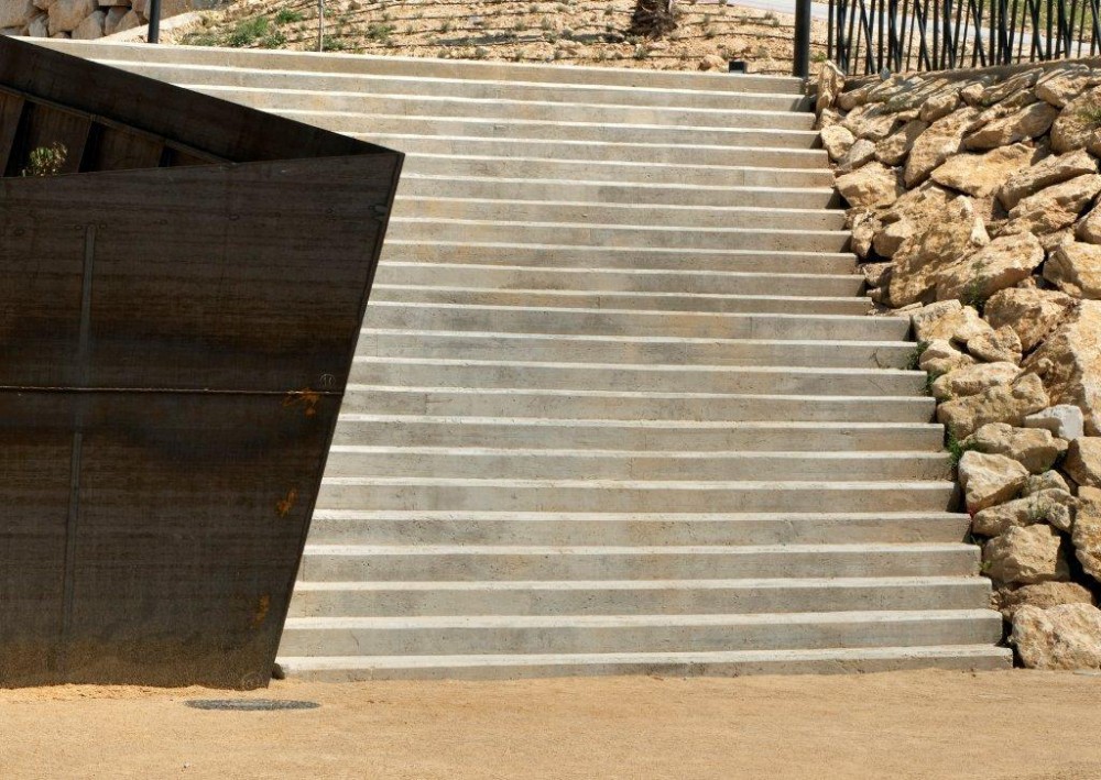 Cañadas Park / Abis Architecture