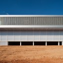 Sports Pavilion / Vicente Nuñez Arquitectos Sports Pavilion / Vicente Nuñez Arquitectos © Fernando Alda
