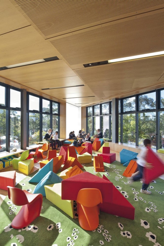 Ravenswood School for Girls / BVN