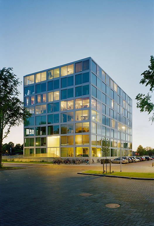 Atriumtower Hiphouse Zwolle / Atelier Kempe Thill