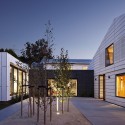 2012 New Zealand Architecture Awards (17) House for Five by RTA Studio