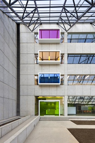 Visible Music College / archimania