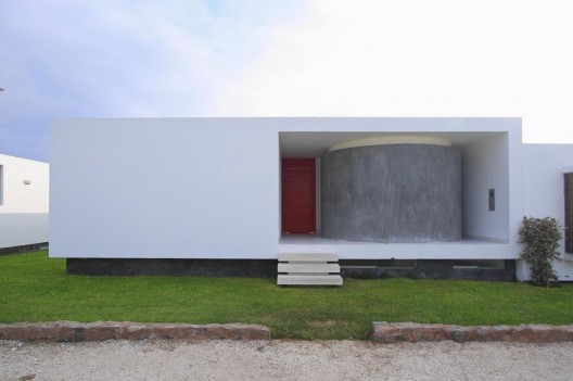 House in Beach Palabritas / Metropolis (27)