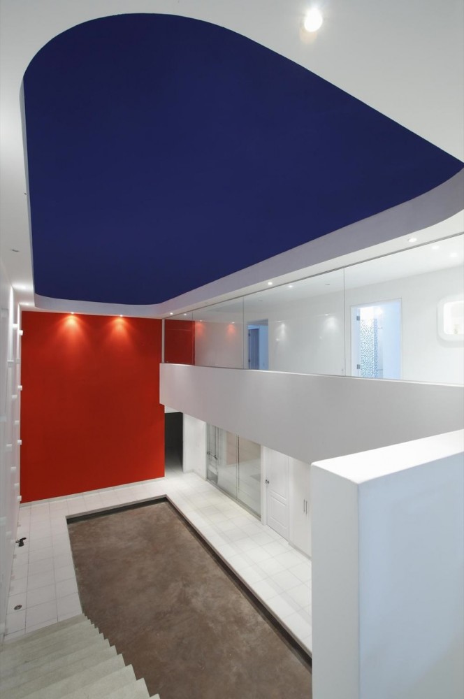 House in Beach Palabritas / Metropolis