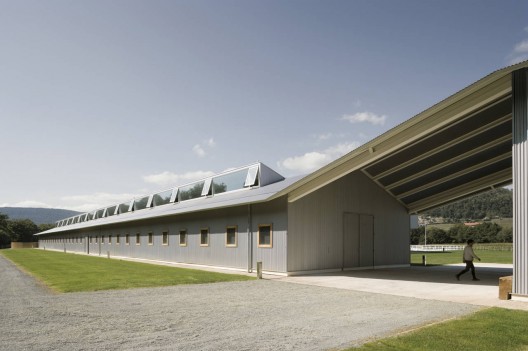 Elite Equestrian Center / Francisco Mangado