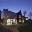 Maidstone Museum / Hugh Broughton Architects Maidstone Museum / Hugh Broughton Architects © Hufton & Crow