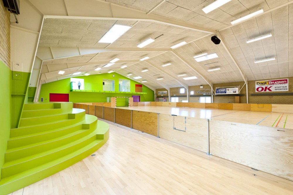 Sdr Nissum Hallen / Cebra