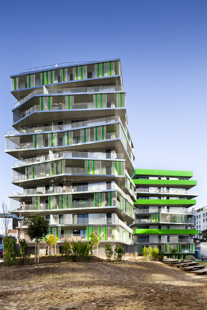 Update: Villiot-Rapée Apartments / Hamonic + Masson