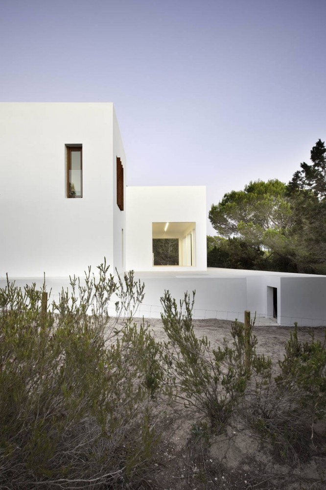 Amalia House / Marià Castelló Martínez