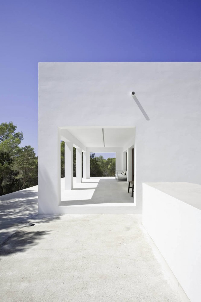 Amalia House / Marià Castelló Martínez