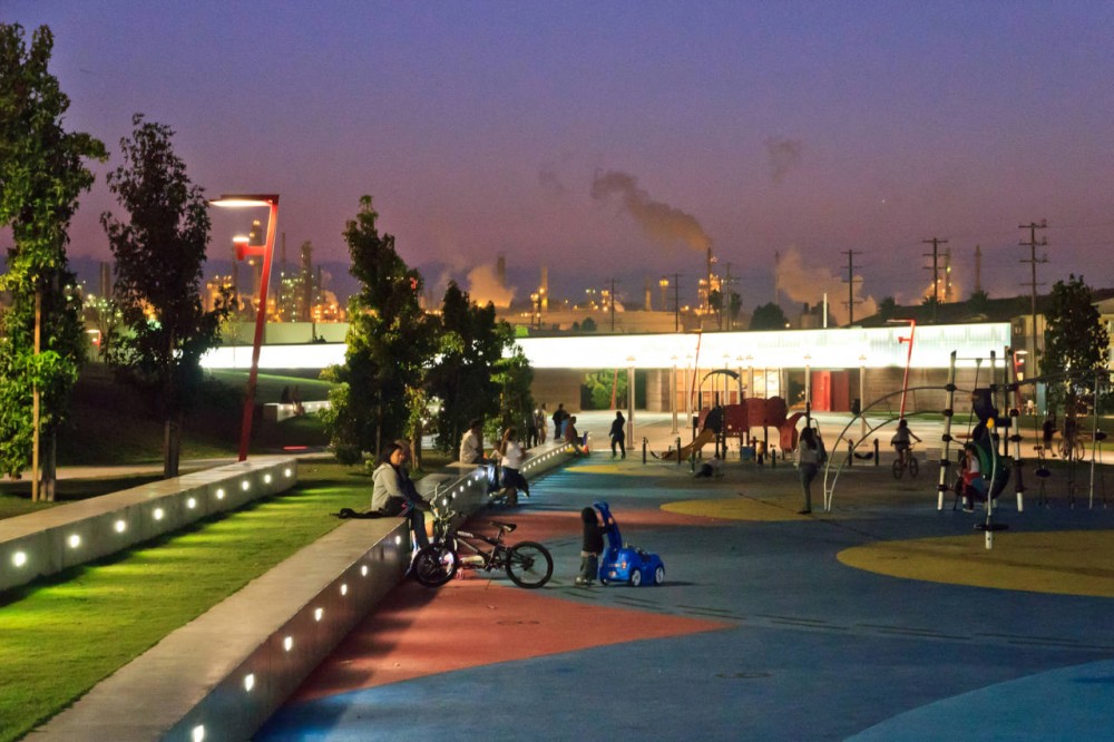Wilmington Waterfront Park / Sasaki Associates