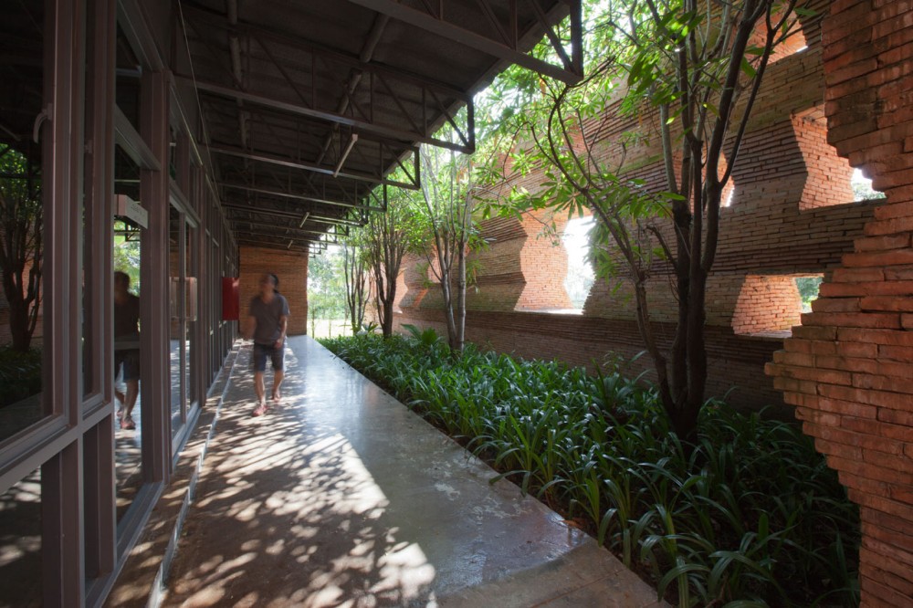Kantana Institute / Bangkok Project Company