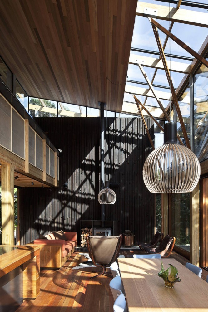 Under Pohutukawa / Herbst Architects