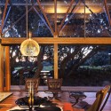 Under Pohutukawa / Herbst Architects Under Pohutukawa / Herbst Architects © Patrick Reynolds