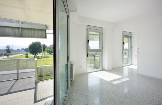 Santa Eugenia de Berga Social Housing / Bailo Rull ADD+ (6)