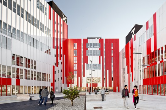 University Housing, Gandia / Guallart Architects (12)