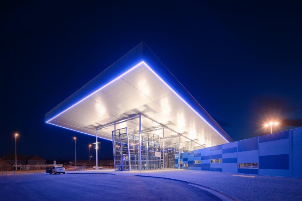 Bus Station in Osijek / Rechner