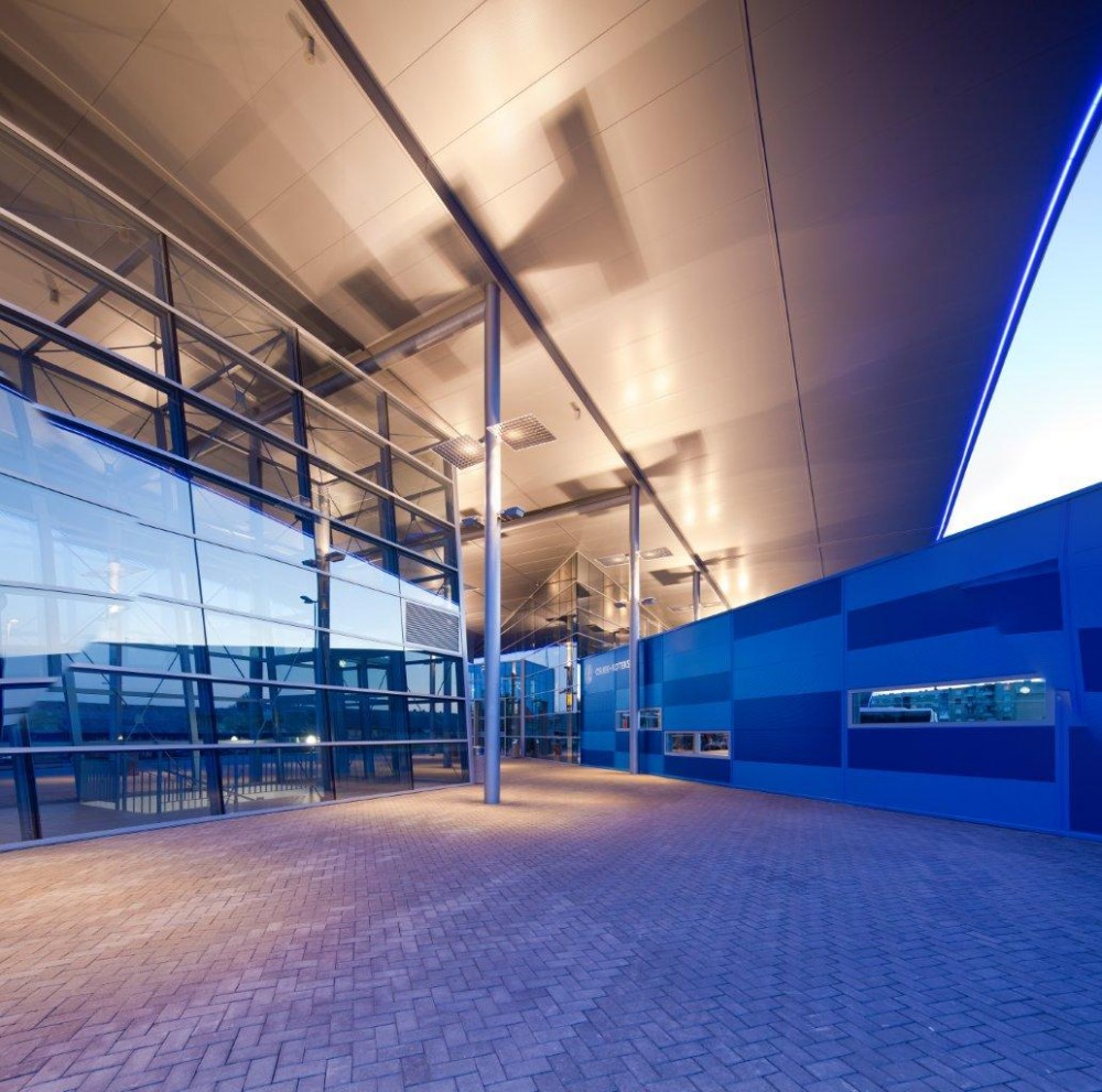 Bus Station in Osijek / Rechner