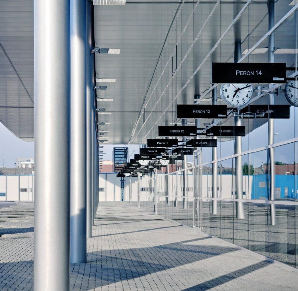 Bus Station in Osijek / Rechner
