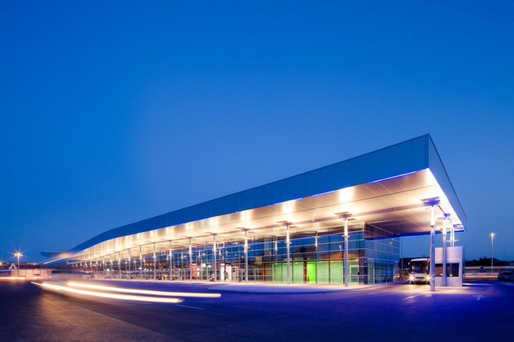 Bus Station in Osijek / Rechner