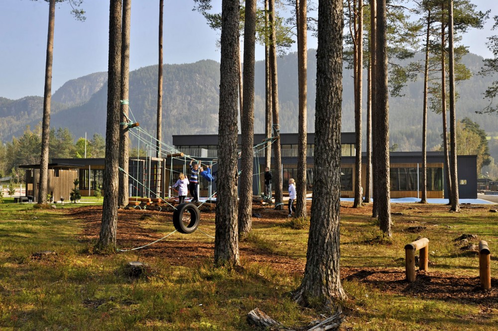 Tonstad School And Publich Bath / Filter Arkitekter