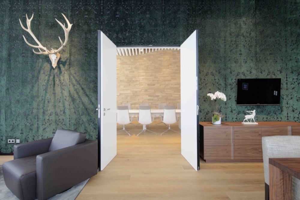 VIP Wing / Erich Gassmann Architekten – Tina Assmann
